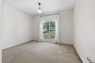 1737 Bearwood Ln, Tyler, TX 75703 - Photo 14