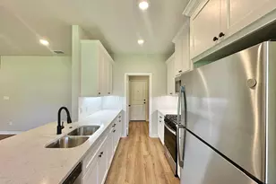 2404 Henshaw Creek Circle Unit 101, Tyler, TX 75703 - Photo 16