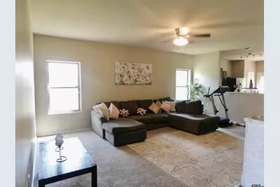 5840 Deauville, Tyler, TX 75704 - Photo 2