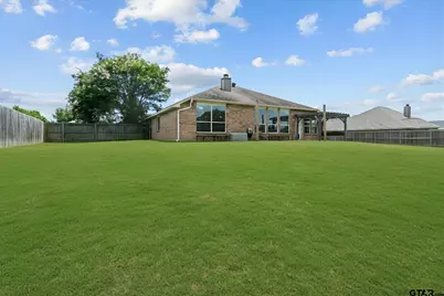 833 Greenwood Circle, Lindale, TX 75771 - Photo 28