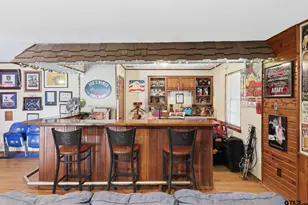 1409 Bassett Rd, Palestine, TX 75803 - Photo 12