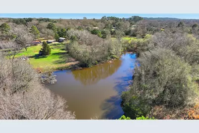 1409 Bassett Rd, Palestine, TX 75803 - Photo 24