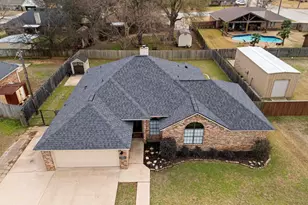 1502 Peach St, Kilgore, TX 75662 - Photo 2