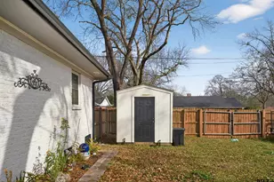 815 Circle Dr, Jacksonville, TX 75766 - Photo 40