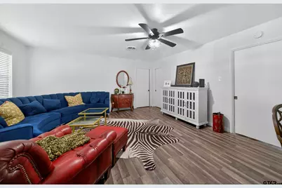 815 Circle Dr, Jacksonville, TX 75766 - Photo 10