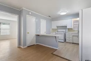 3126 Colgate Ave, Tyler, TX 75701 - Photo 4