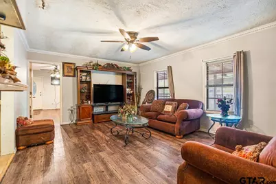 204 W Tarbutton Street, Troup, TX 75789 - Photo 8