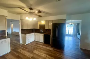 2101 Woodbine Dr, Gladewater, TX 75647 - Photo 10