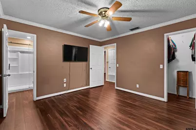 4054 Lakeshore Dr, Lone Star, TX 75668 - Photo 12