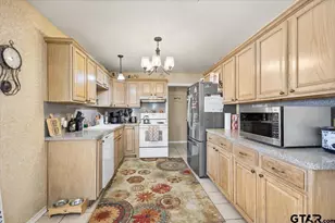 14716 Fox Ridge, Tyler, TX 75709 - Photo 10