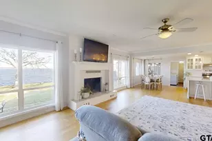 21028 Bay Shore Dr, Flint, TX 75762 - Photo 2