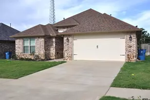220 Patience Ave, Lindale, TX 75771 - Photo 2