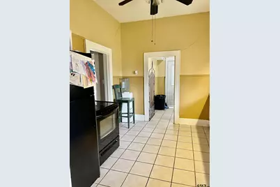 1023 N Spring, Grand Saline, TX 75140 - Photo 4