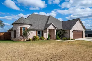 222 Serenity Dr, Bullard, TX 75757 - Photo 2