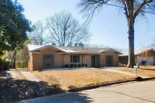 2811 Lisa Ln, Tyler, TX 75701 - Photo 2