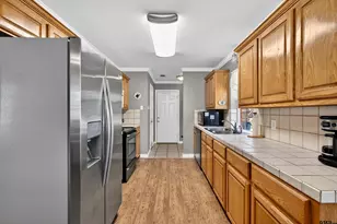 110 Memorial Dr, Gun Barrel City, TX 75156 - Photo 8