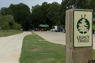 10801 Harvest Wood Dr, Tyler, TX 75703 - Photo 32