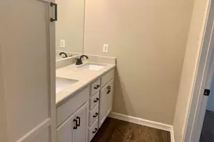 1823 Overbrook, Tyler, TX 75703 - Photo 8