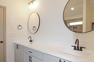 16318 Crossing Cir, Lindale, TX 75771 - Photo 14