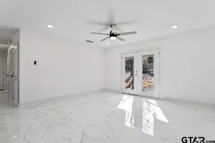 1608 Austin Dr, Tyler, TX 75701 - Photo 14