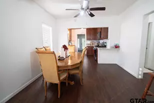 915 Lindsey Ln, Tyler, TX 75701 - Photo 8