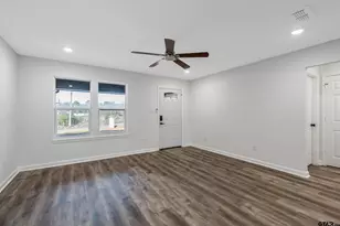 608 Giles St, Troup, TX 75789 - Photo 6