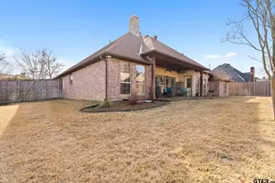 2306 Kingsmill Cir, Tyler, TX 75703 - Photo 34