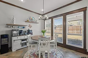 2306 Kingsmill Cir, Tyler, TX 75703 - Photo 10