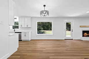 1907 Beth Dr, Longview, TX 75605 - Photo 18