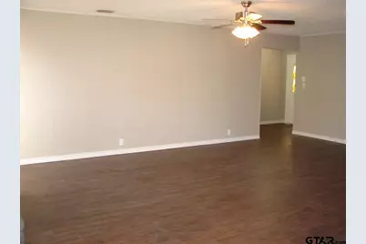 419 Top Hill Dr., Tyler, TX 75703 - Photo 4