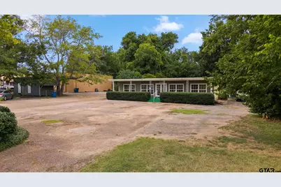 518 Tyler, Jacksonville, TX 75766 - Photo 1