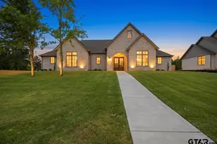 302 Heath Cir, Bullard, TX 75757 - Photo 1
