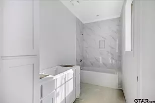 302 Heath Cir, Bullard, TX 75757 - Photo 8