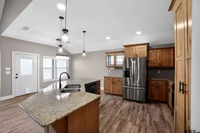 16217 Ridgeview Ln, Lindale, TX 75771 - Photo 10