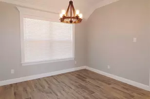 209 Meadow Ln, Lindale, TX 75771 - Photo 10