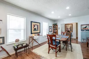 15004 Hillview Rd, Tyler, TX 75703 - Photo 6