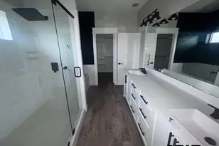 12221 Maplewood, Lindale, TX 75771 - Photo 10