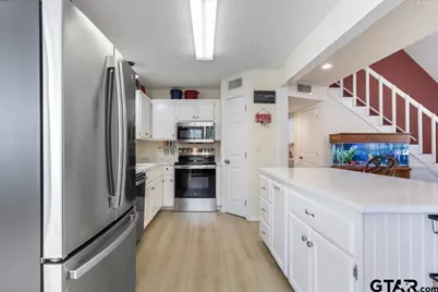 435 Wildwood Trl, Holly Lake Ranch, TX 75765 - Photo 8