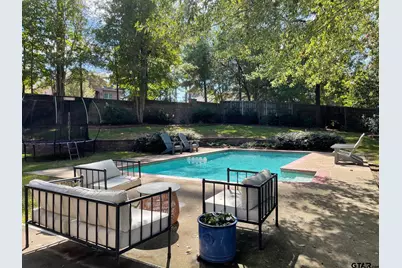 1221 Ashwood Dr, Tyler, TX 75703 - Photo 4