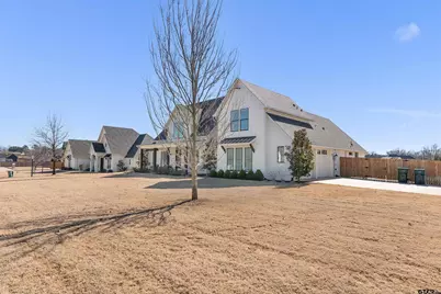 20247 Deer Hollow Dr, Bullard, TX 75757 - Photo 2