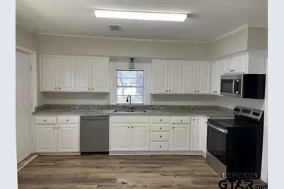 614 W Main St., Bullard, TX 75757 - Photo 12