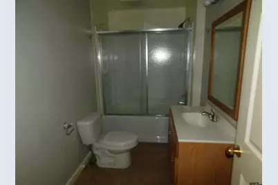 201 N Henry, Lindale, TX 75771 - Photo 10