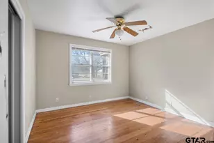 201 Woodbine Dr, Palestine, TX 75803 - Photo 12