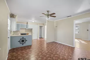 201 Woodbine Dr, Palestine, TX 75803 - Photo 10