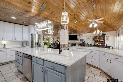 6130 Peninsula Cir, Athens, TX 75752 - Photo 24