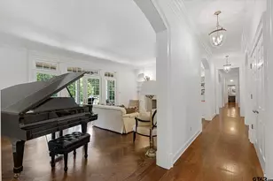 1920 Stonegate Blvd, Tyler, TX 75703 - Photo 10