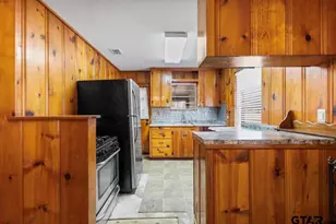 1304 E Main St, Whitehouse, TX 75791 - Photo 12