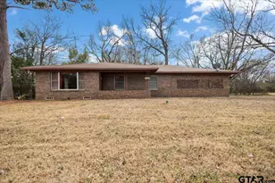 1304 E Main St, Whitehouse, TX 75791 - Photo 2