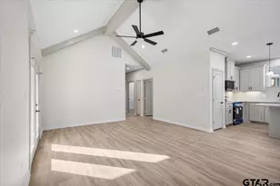 1314 Claude, Tyler, TX 75702 - Photo 6