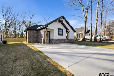 1314 Claude, Tyler, TX 75702 - Photo 4
